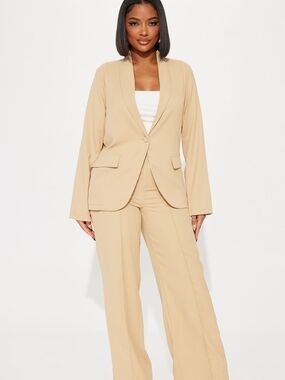 NWOT Fashion Nova Beige Tailored Wide-Leg Pantsuit